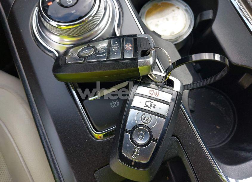 Photo 11 of 2017 Ford Fusion TITANIUM (VIN 3FA6P0K92HR377707)