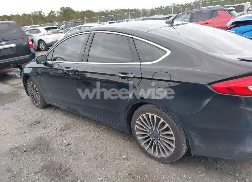 Photo 15 of 2018 Ford Fusion TITANIUM (VIN 3FA6P0K92JR272462)