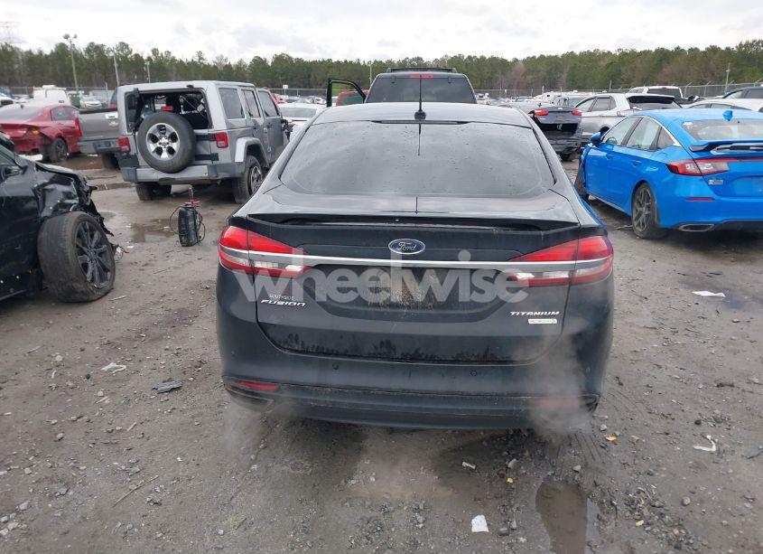 Photo 17 of 2018 Ford Fusion TITANIUM (VIN 3FA6P0K92JR272462)
