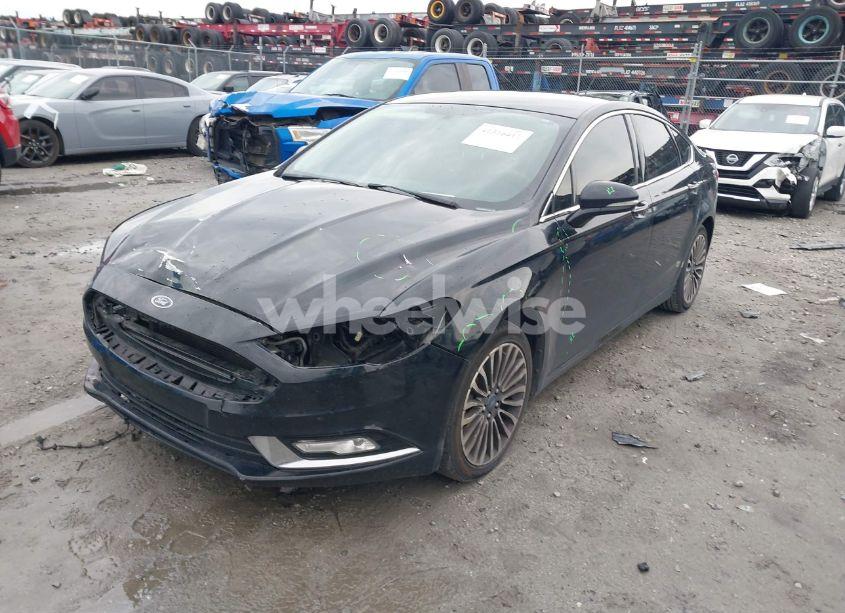 Photo 2 of 2018 Ford Fusion TITANIUM (VIN 3FA6P0K92JR272462)