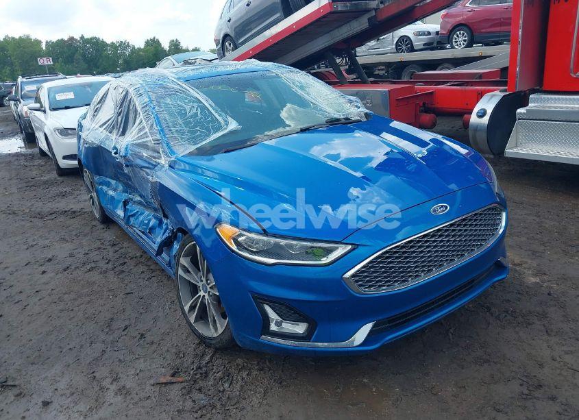 2019 Ford Fusion TITANIUM (VIN 3FA6P0K92KR172475) main photo