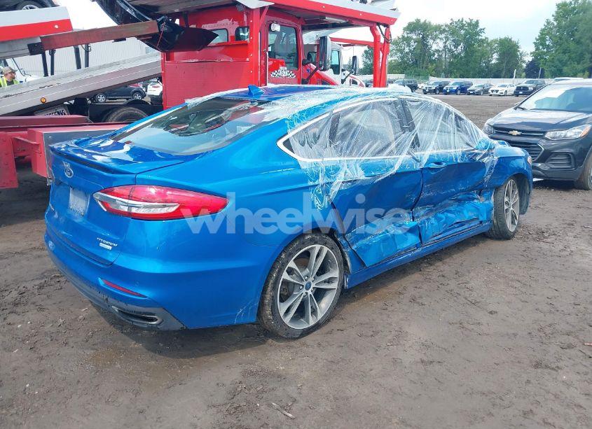 Photo 4 of 2019 Ford Fusion TITANIUM (VIN 3FA6P0K92KR172475)