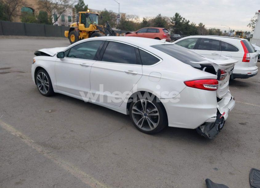 Photo 3 of 2020 Ford Fusion TITANIUM (VIN 3FA6P0K92LR103416)
