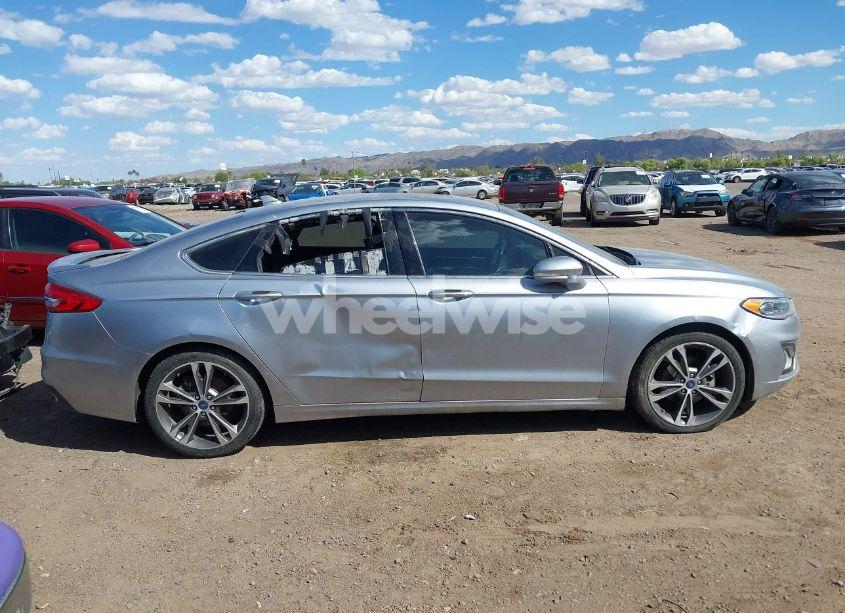 Photo 13 of 2020 Ford Fusion TITANIUM (VIN 3FA6P0K92LR118367)