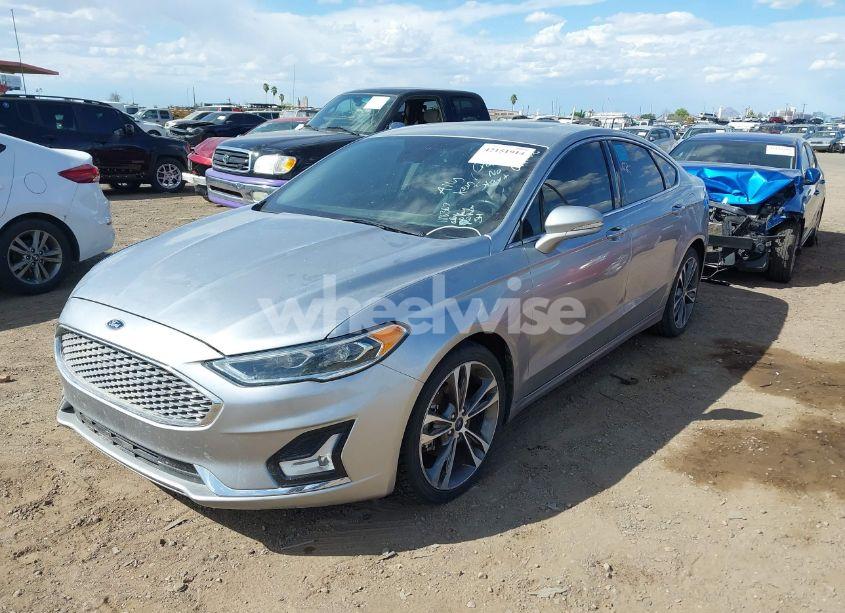 Photo 2 of 2020 Ford Fusion TITANIUM (VIN 3FA6P0K92LR118367)