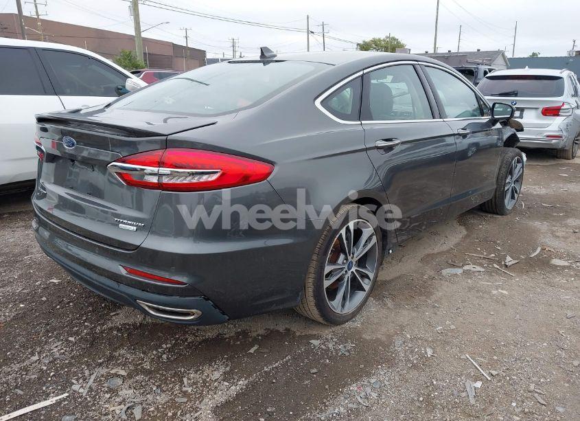 Photo 4 of 2020 Ford Fusion TITANIUM (VIN 3FA6P0K92LR119924)