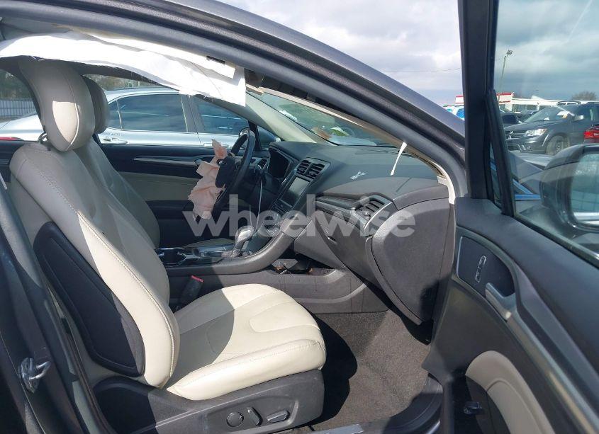 Photo 5 of 2014 Ford Fusion TITANIUM (VIN 3FA6P0K93ER372561)