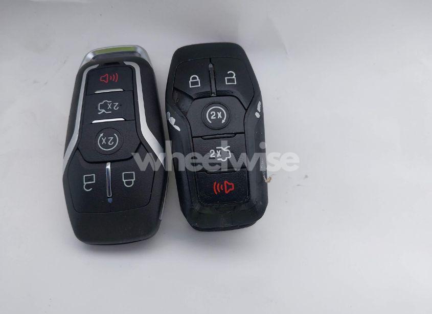 Photo 11 of 2016 Ford Fusion TITANIUM (VIN 3FA6P0K93GR192158)