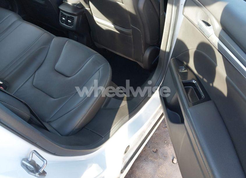 Photo 8 of 2016 Ford Fusion TITANIUM (VIN 3FA6P0K93GR344875)