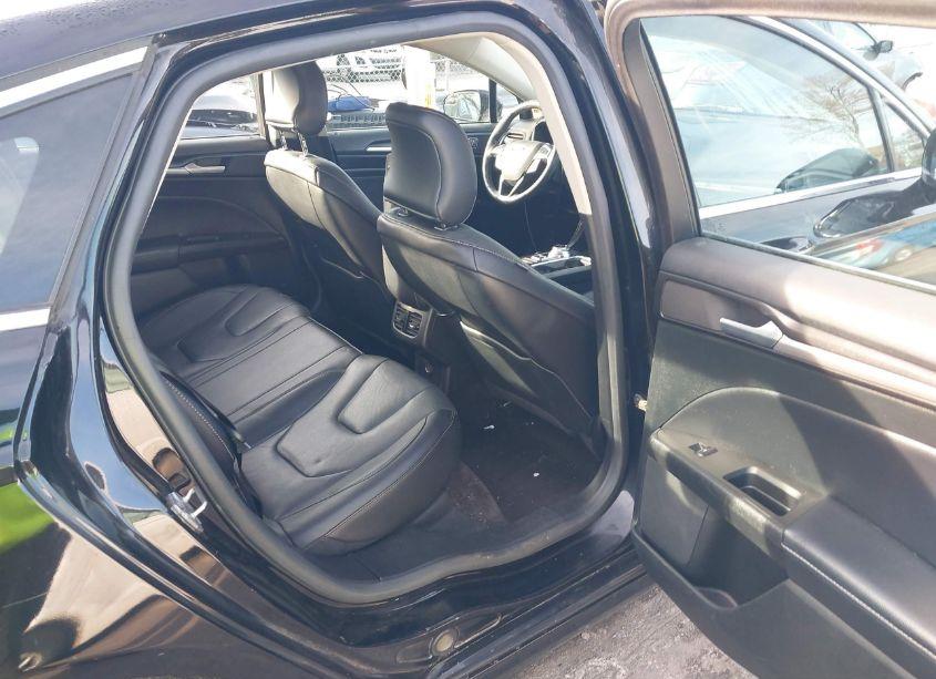 Photo 8 of 2017 Ford Fusion TITANIUM (VIN 3FA6P0K93HR116392)