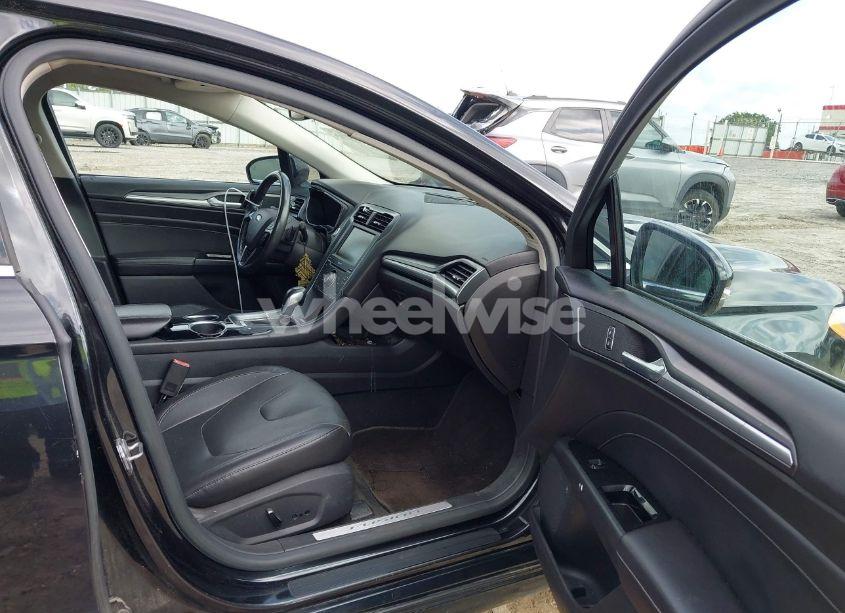 Photo 5 of 2013 Ford Fusion TITANIUM (VIN 3FA6P0K94DR375113)