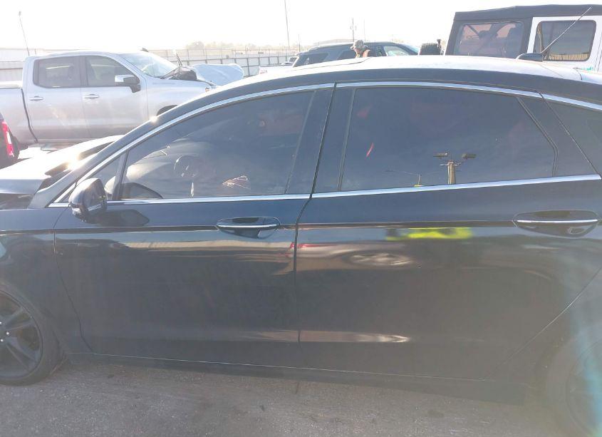 Photo 13 of 2014 Ford Fusion TITANIUM (VIN 3FA6P0K94ER102805)