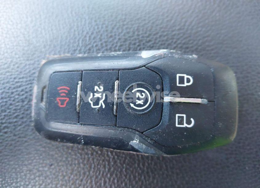 Photo 11 of 2015 Ford Fusion TITANIUM (VIN 3FA6P0K94FR268372)