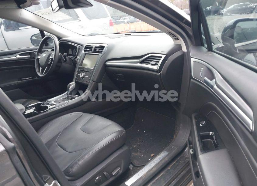 Photo 5 of 2016 Ford Fusion TITANIUM (VIN 3FA6P0K94GR183257)