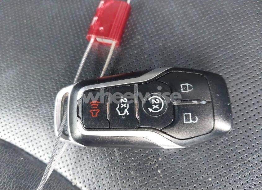 Photo 11 of 2016 Ford Fusion TITANIUM (VIN 3FA6P0K94GR186014)