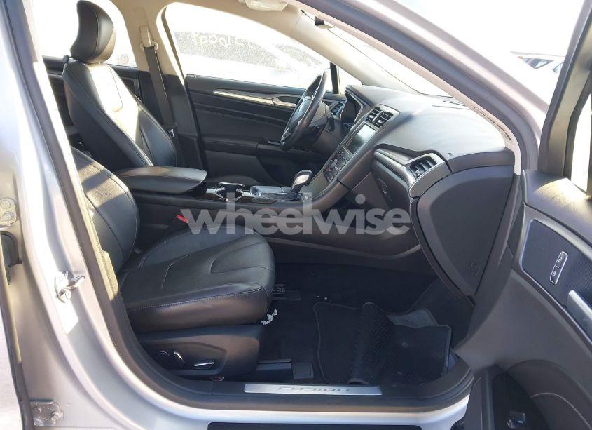 Photo 5 of 2016 Ford Fusion TITANIUM (VIN 3FA6P0K94GR192024)