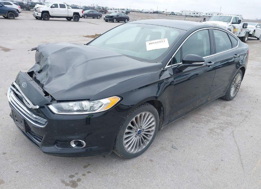 Photo 2 of 2016 Ford Fusion TITANIUM (VIN 3FA6P0K94GR387752)