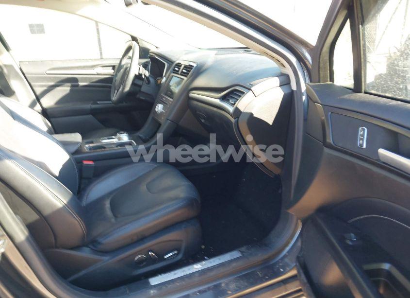 Photo 5 of 2017 Ford Fusion TITANIUM (VIN 3FA6P0K94HR199668)