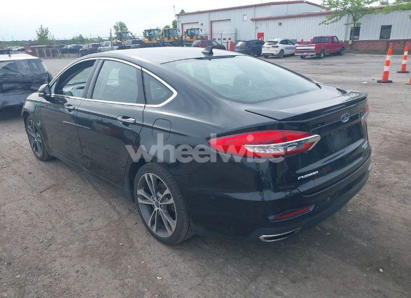 Photo 3 of 2020 Ford Fusion TITANIUM (VIN 3FA6P0K94LR117138)