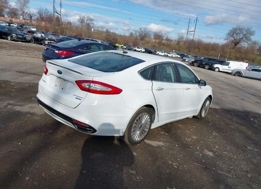 Photo 4 of 2015 Ford Fusion TITANIUM (VIN 3FA6P0K95FR144885)