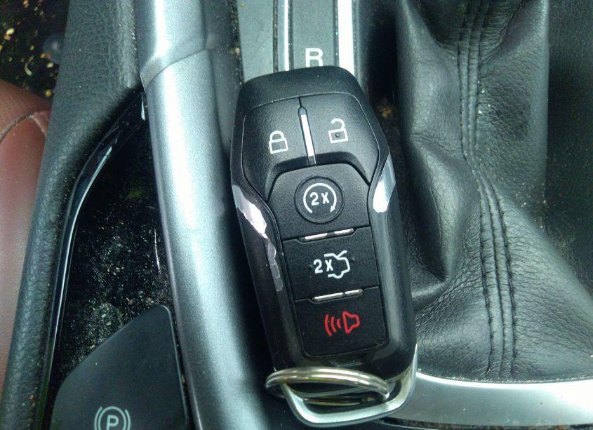 Photo 11 of 2015 Ford Fusion TITANIUM (VIN 3FA6P0K95FR150718)