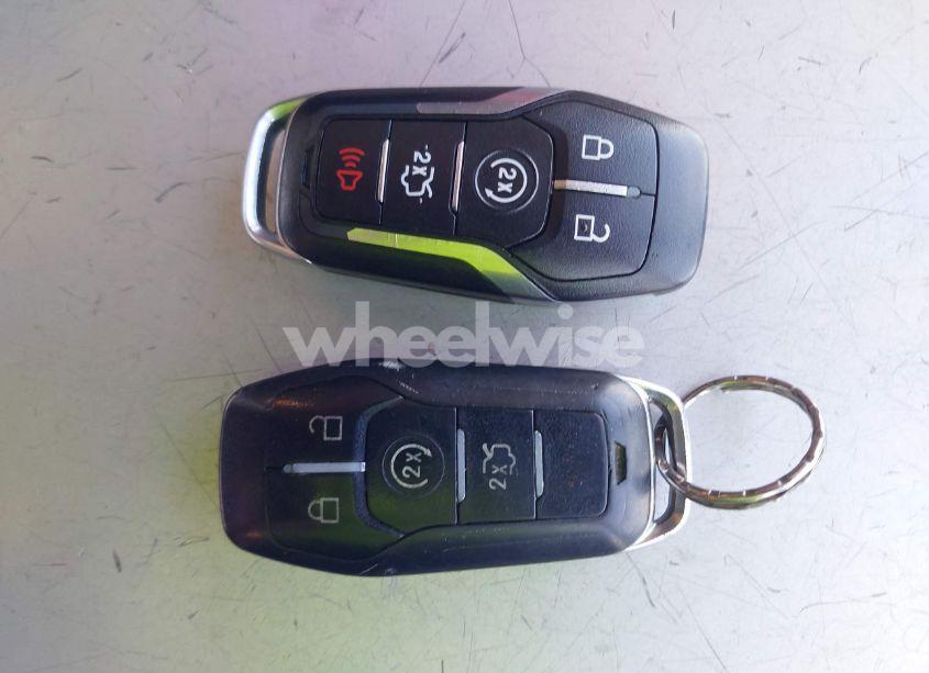 Photo 11 of 2015 Ford Fusion TITANIUM (VIN 3FA6P0K95FR238233)