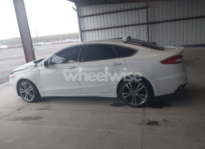 Photo 14 of 2019 Ford Fusion TITANIUM (VIN 3FA6P0K95KR271291)