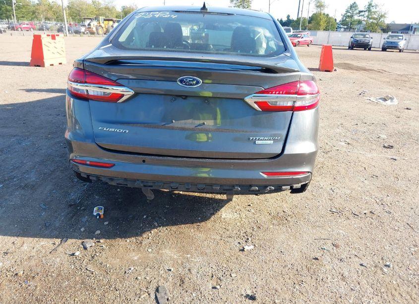 Photo 6 of 2020 Ford Fusion TITANIUM (VIN 3FA6P0K95LR131730)