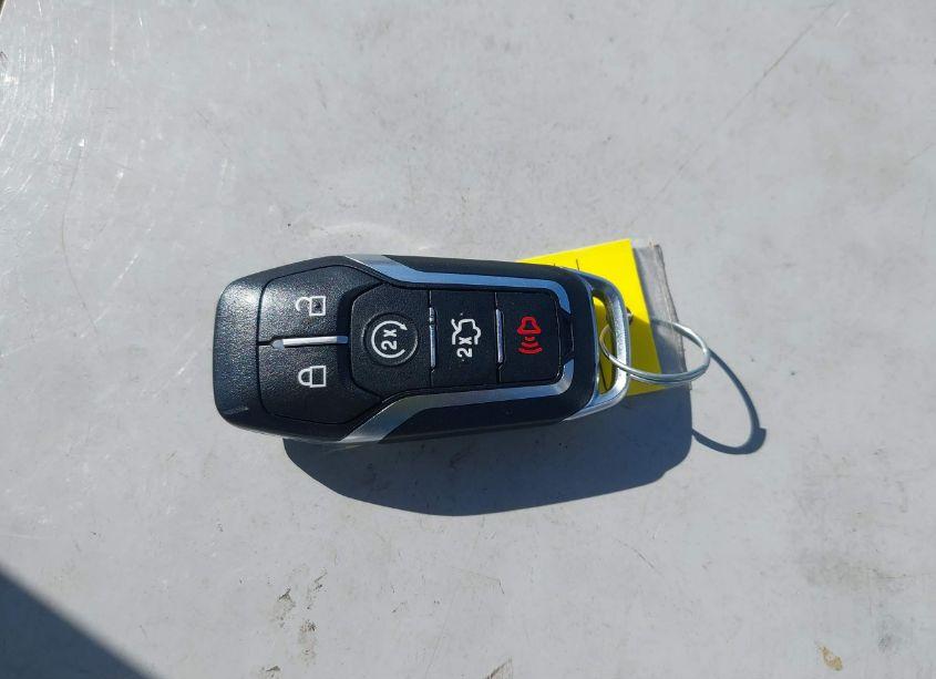 Photo 11 of 2014 Ford Fusion TITANIUM (VIN 3FA6P0K96ER299945)