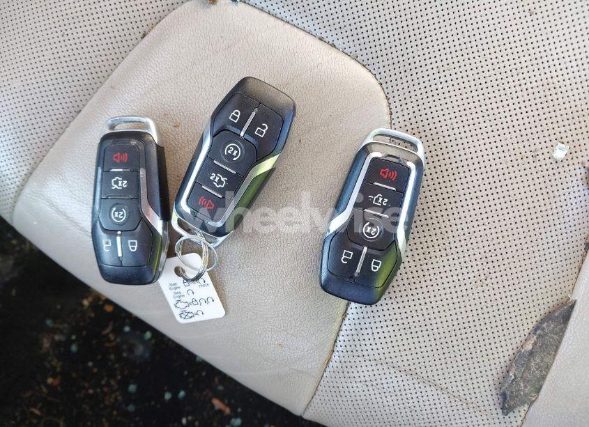 Photo 11 of 2015 Ford Fusion TITANIUM (VIN 3FA6P0K96FR113967)