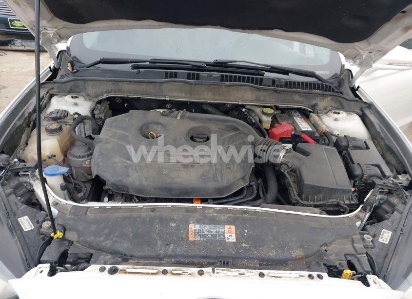 Photo 9 of 2016 Ford Fusion TITANIUM (VIN 3FA6P0K96GR103571)