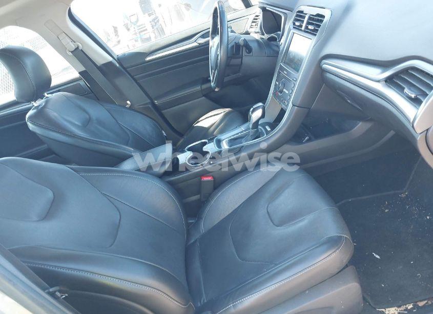 Photo 5 of 2016 Ford Fusion TITANIUM (VIN 3FA6P0K96GR121309)