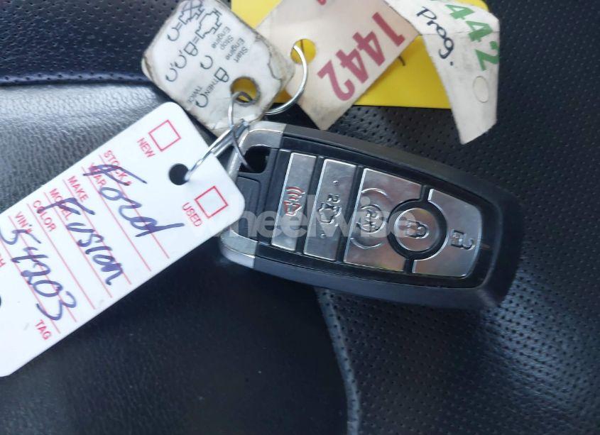 Photo 11 of 2017 Ford Fusion TITANIUM (VIN 3FA6P0K96HR254203)