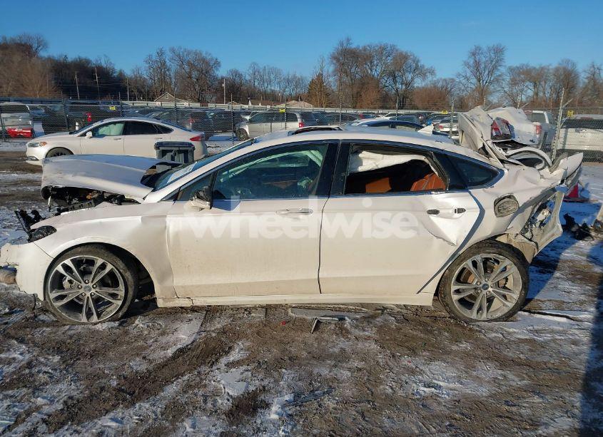 Photo 14 of 2019 Ford Fusion TITANIUM (VIN 3FA6P0K96KR143982)