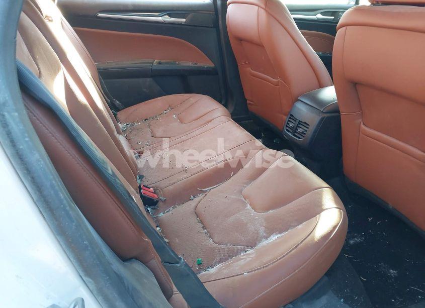 Photo 8 of 2019 Ford Fusion TITANIUM (VIN 3FA6P0K96KR143982)