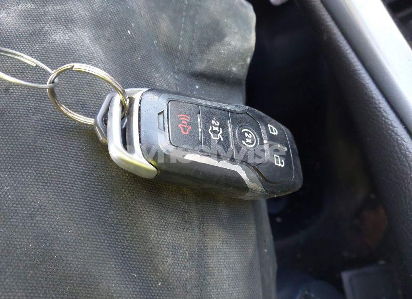 Photo 11 of 2014 Ford Fusion TITANIUM (VIN 3FA6P0K97ER211579)