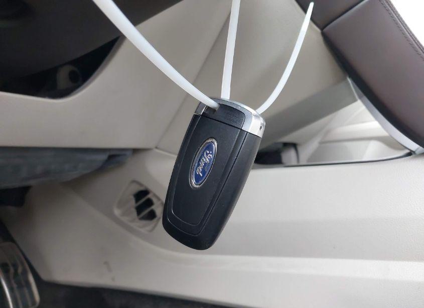 Photo 11 of 2018 Ford Fusion PLATINUM (VIN 3FA6P0K97JR110245)