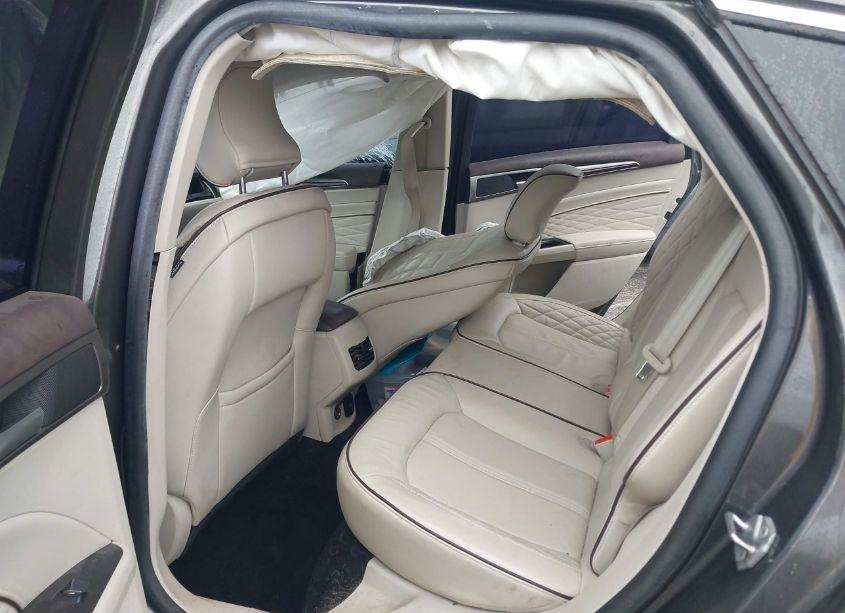 Photo 8 of 2018 Ford Fusion PLATINUM (VIN 3FA6P0K97JR110245)