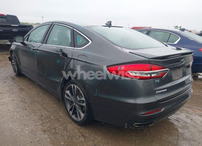 Photo 3 of 2020 Ford Fusion TITANIUM (VIN 3FA6P0K97LR192657)