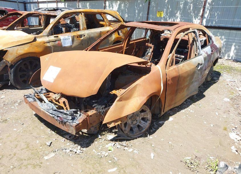 Photo 2 of 2014 Ford Fusion TITANIUM (VIN 3FA6P0K98ER270981)