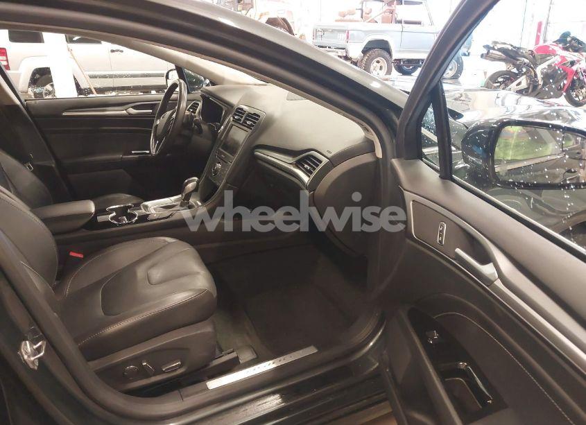 Photo 5 of 2015 Ford Fusion TITANIUM (VIN 3FA6P0K98FR304922)