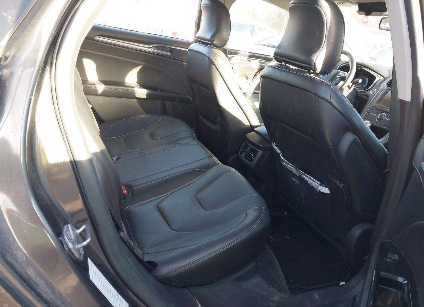 Photo 8 of 2016 Ford Fusion TITANIUM (VIN 3FA6P0K98GR124647)