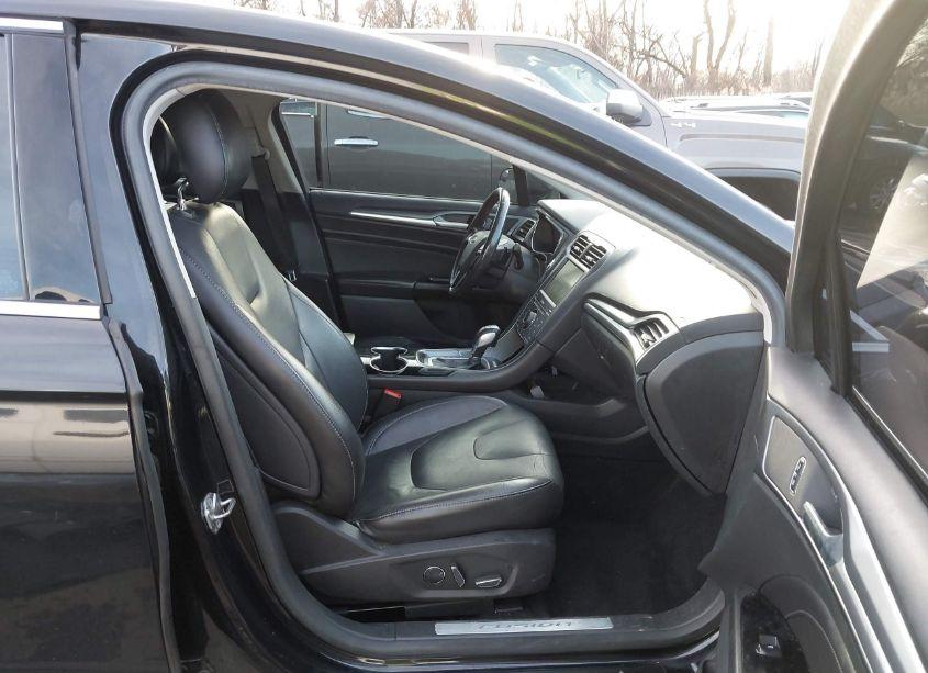 Photo 5 of 2015 Ford Fusion TITANIUM (VIN 3FA6P0K99FR115731)