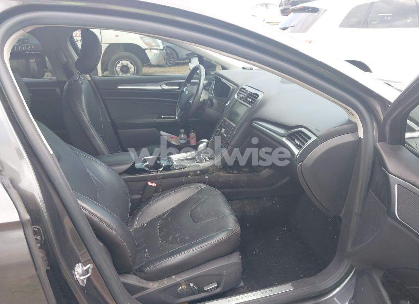 Photo 5 of 2016 Ford Fusion TITANIUM (VIN 3FA6P0K99GR197140)