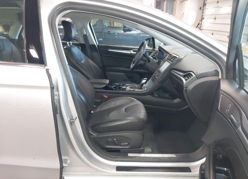 Photo 5 of 2016 Ford Fusion TITANIUM (VIN 3FA6P0K99GR223705)