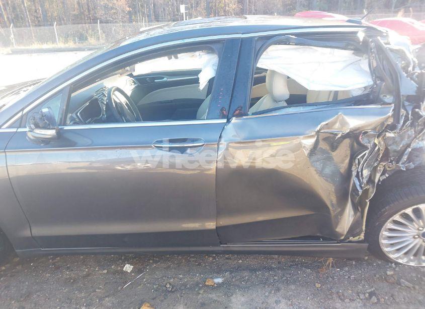 Photo 15 of 2016 Ford Fusion TITANIUM (VIN 3FA6P0K99GR369974)