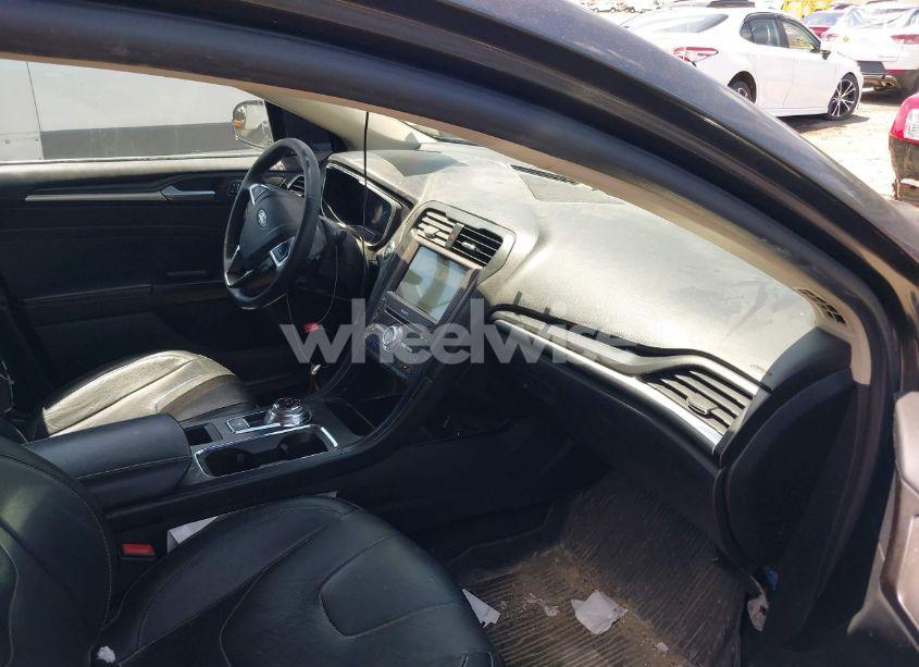 Photo 5 of 2017 Ford Fusion TITANIUM (VIN 3FA6P0K99HR136596)