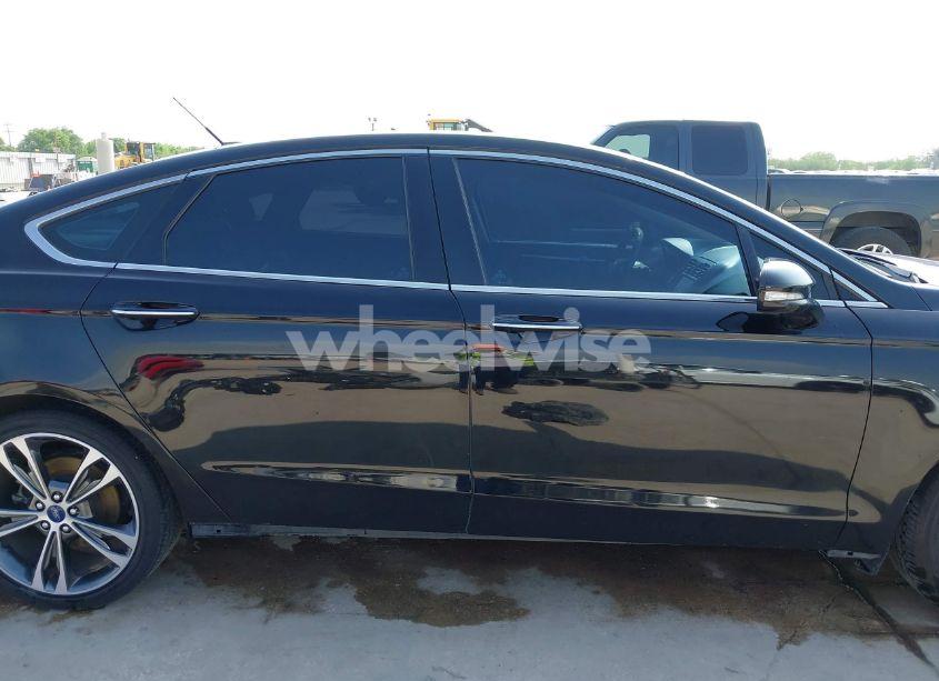 Photo 14 of 2017 Ford Fusion TITANIUM (VIN 3FA6P0K99HR175298)