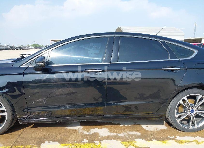 Photo 15 of 2017 Ford Fusion TITANIUM (VIN 3FA6P0K99HR175298)