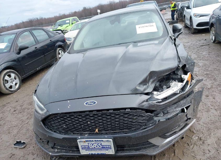 Photo 13 of 2017 Ford Fusion PLATINUM (VIN 3FA6P0K99HR272002)